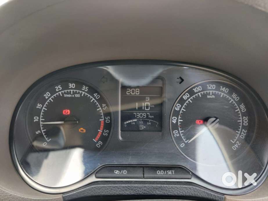 Skoda Rapid 1.5 Tdi Mt Style, 2015, Diesel