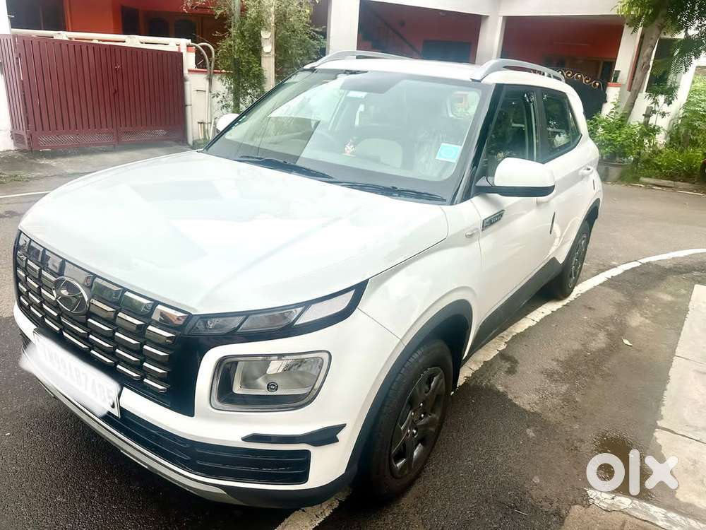Hyundai Venue S Plus Mt 1.2 Kappa, 2024, Petrol