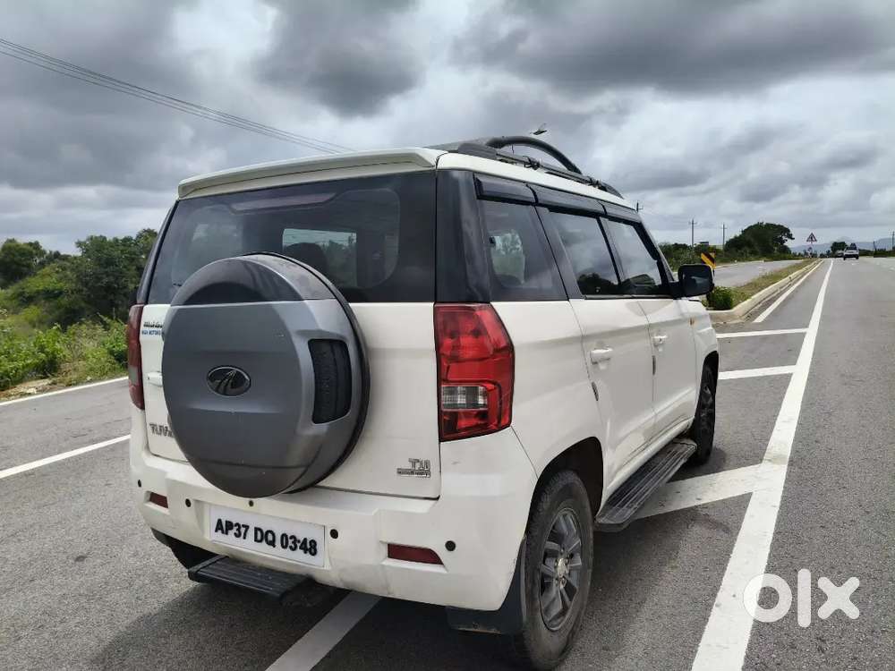 Bs4 Mahindra Tuv300 Diesel 2018 Amt