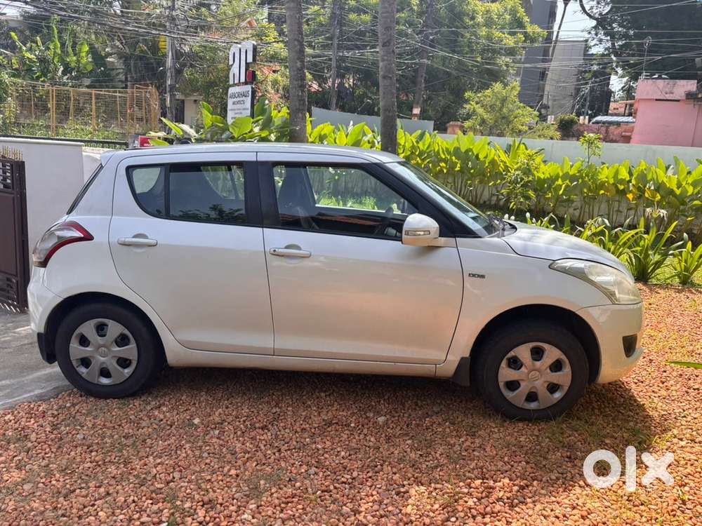 Maruti Suzuki Swift 2011