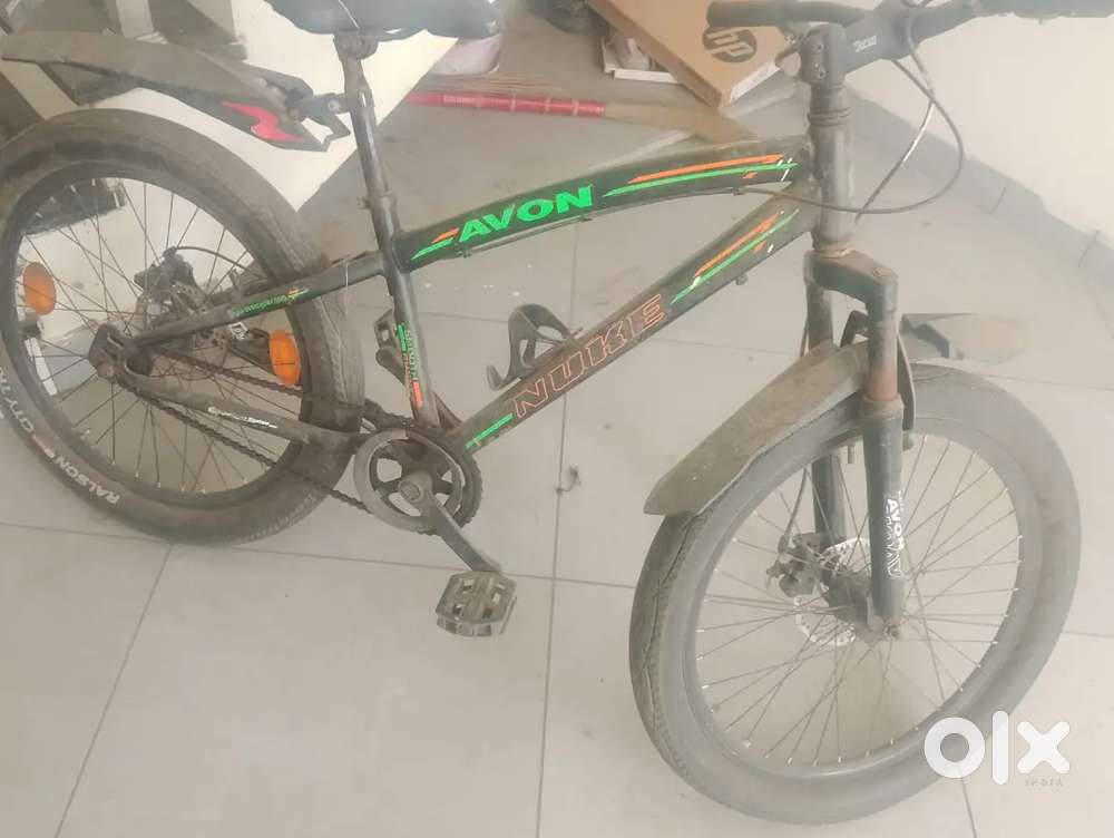 Avon cycle a well maintained good condition bicycle only year