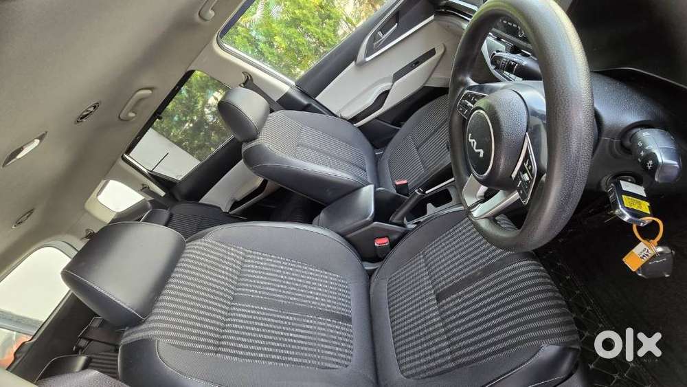 Kia Carens 1.5 Prestige 7 Str, 2023, Petrol