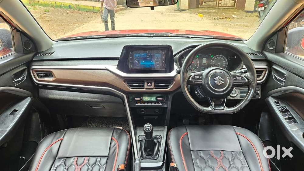 Maruti Suzuki Brezza 1.5 Zxi Smart Hybrid Dual Tone, 2024, Petrol