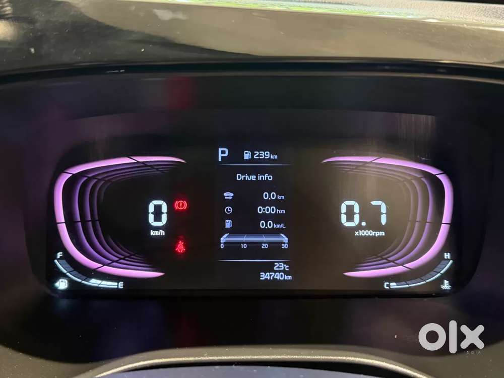 Kia Carens 1.5 Luxury Plus Diesel At 7 Str, 2023, Diesel