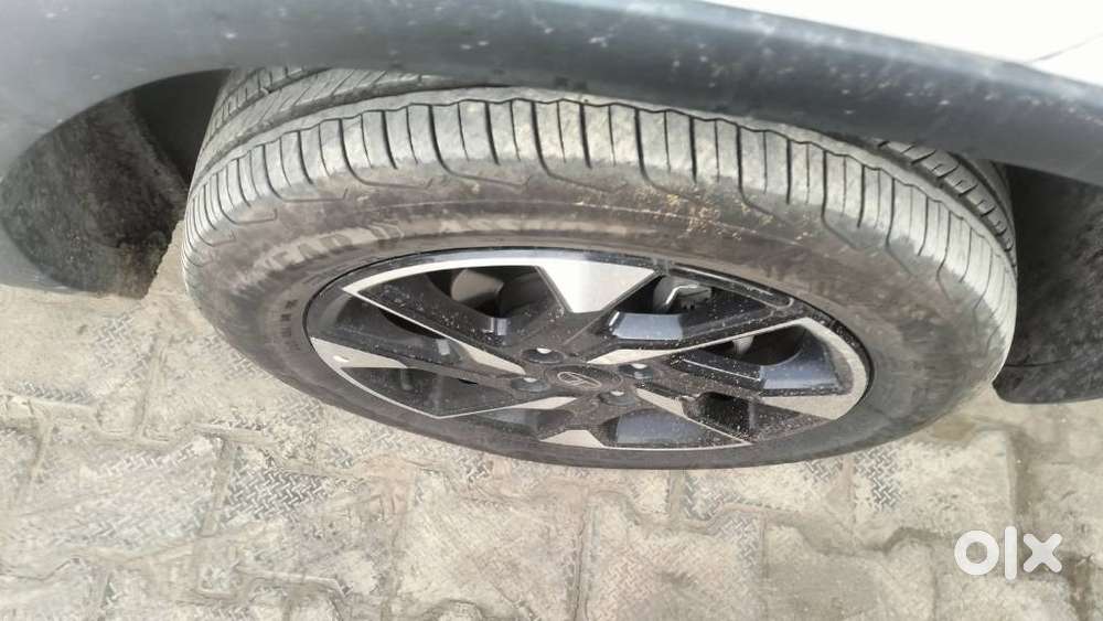 Tata Punch Creative, 2025, Petrol