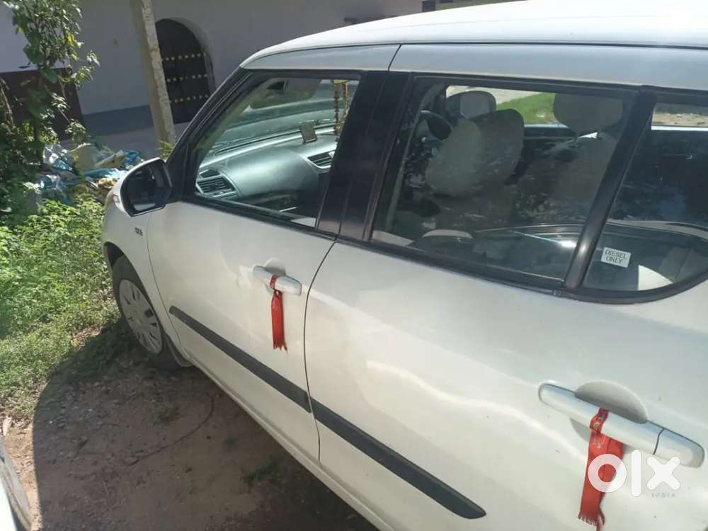 Maruti Suzuki Swift Vxi 2012