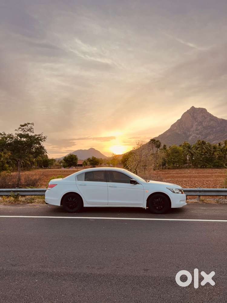 Honda Accord Petrol 2010