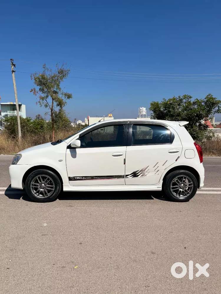 Toyota Etios Liva 2013 Diesel Well Maintained