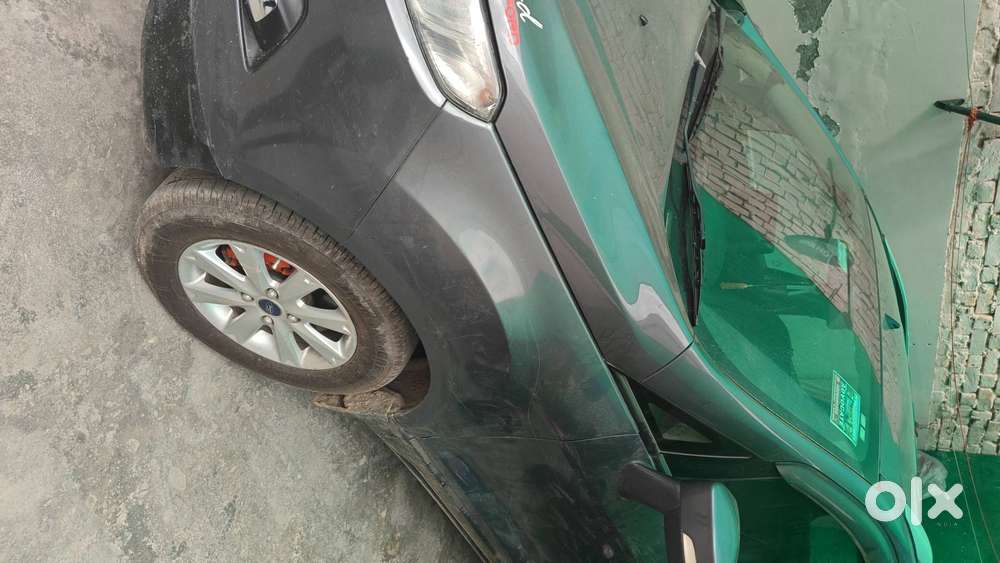 All New Condition Minar Screch Alloye Weel New Brizston Tyre 3 Month