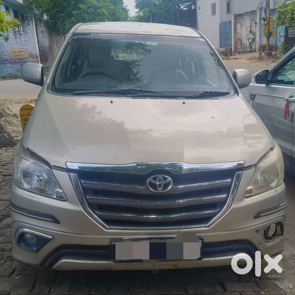 Toyota Innova 2016 Model