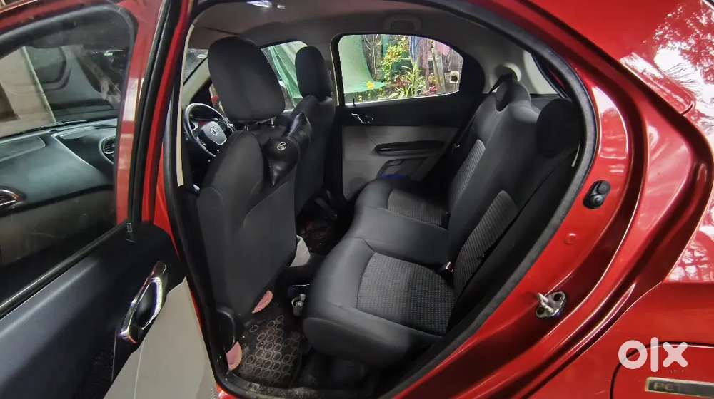 2018 Tata Tiago Xza Amt Petrol  45,824 Km  3rd Owner  Excellent