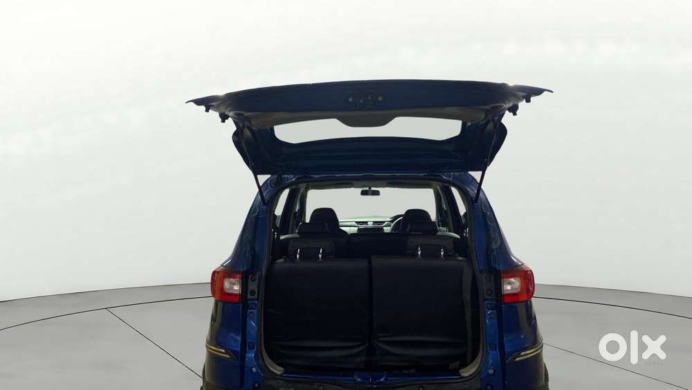 Renault Triber Rxl, 2022, Petrol
