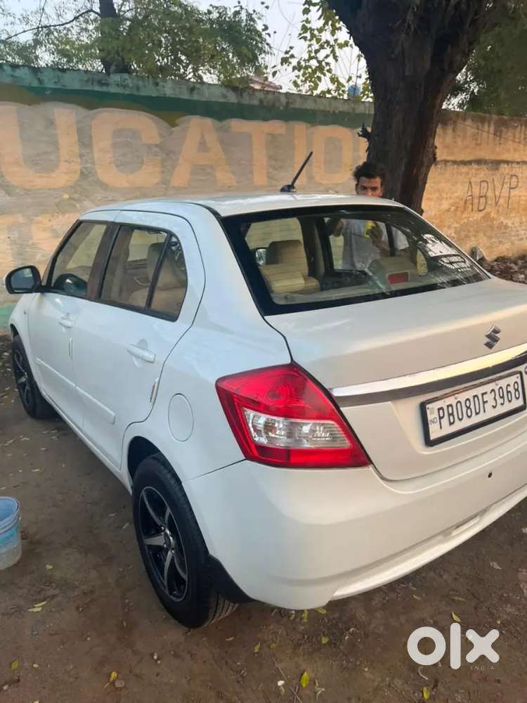 Alowy Wheel Sheat Cover Well Maintain Car