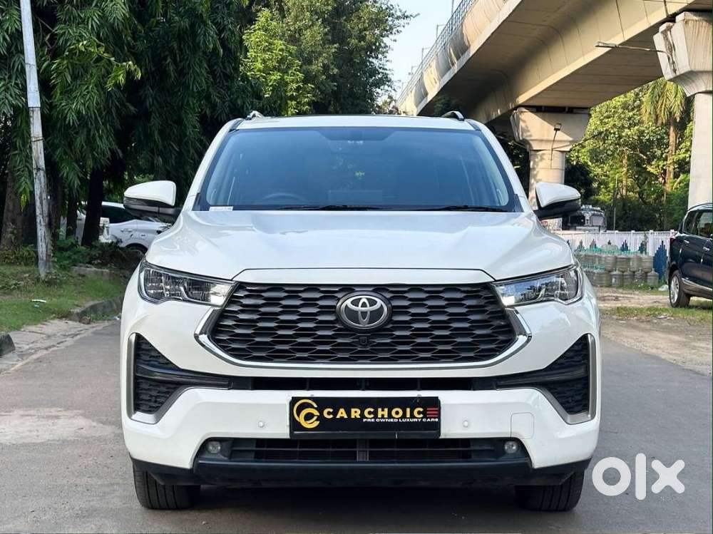 Toyota Innova Hycross 2.0 Zx (o) Hybrid 7 Str, 2025, Cng & Hybrids