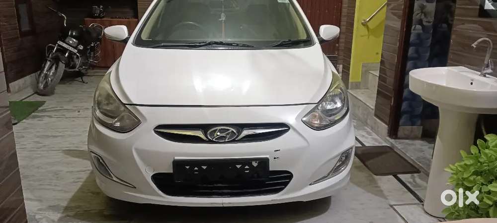 Hyundai Verna 2014 Diesel 112809 Km Driven