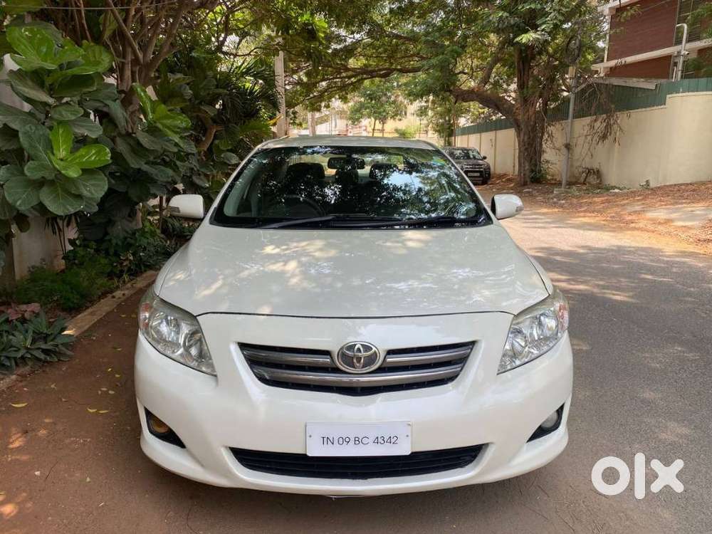 Toyota Corolla Altis G, 2010, Petrol