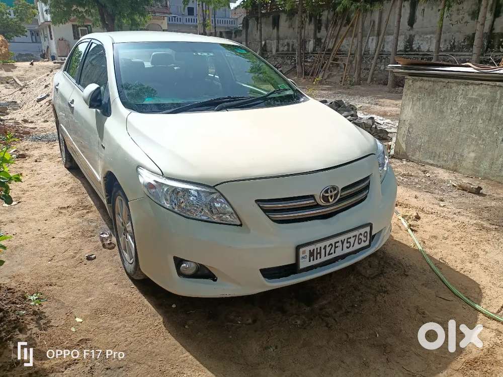 Toyota Corolla Altis 2010 Petrol