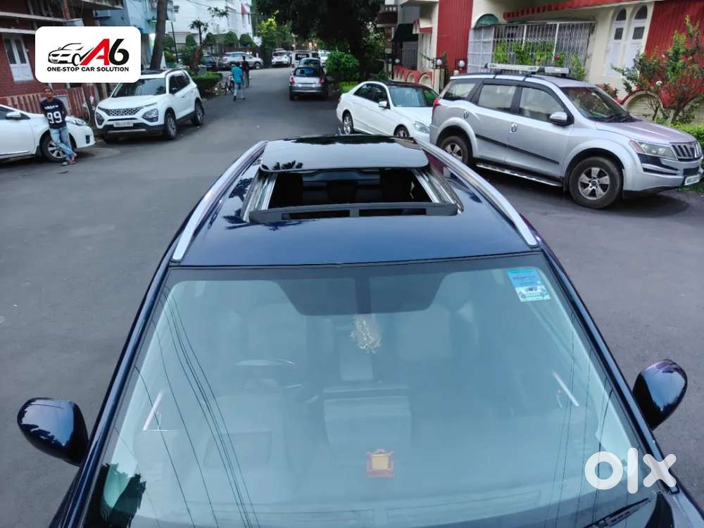 Maruti Suzuki Grand Vitara 1.5 Alpha Plus Intelligent Hybrid Ecvt, 2..