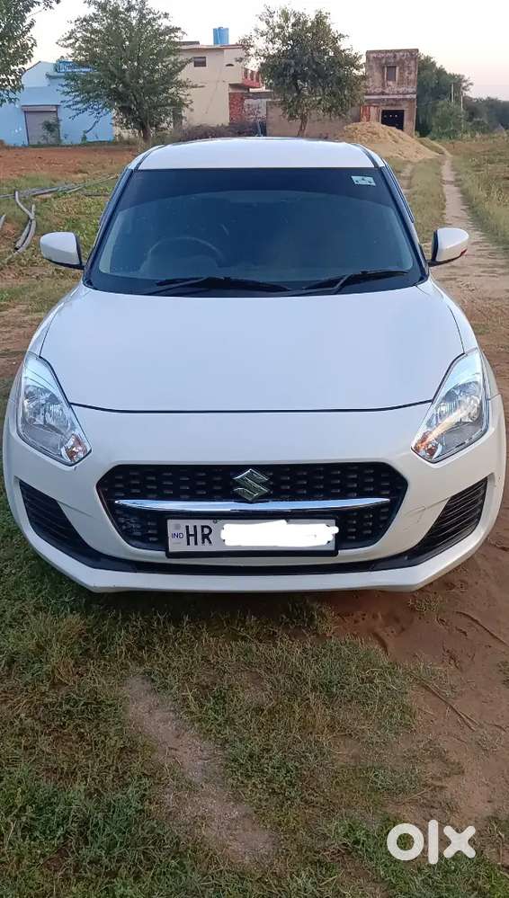 Maruti Suzuki Swift 2022 Petrol 70000 Km Driven