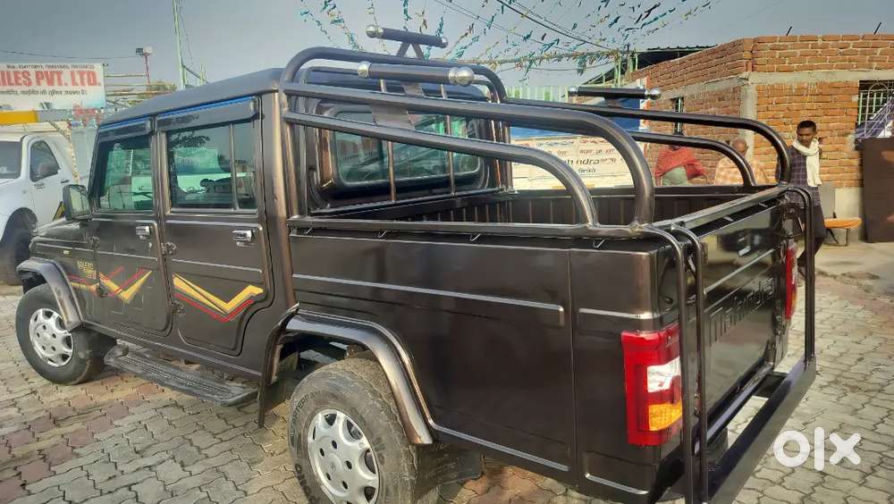 Mahindra Bolero Camper Gold