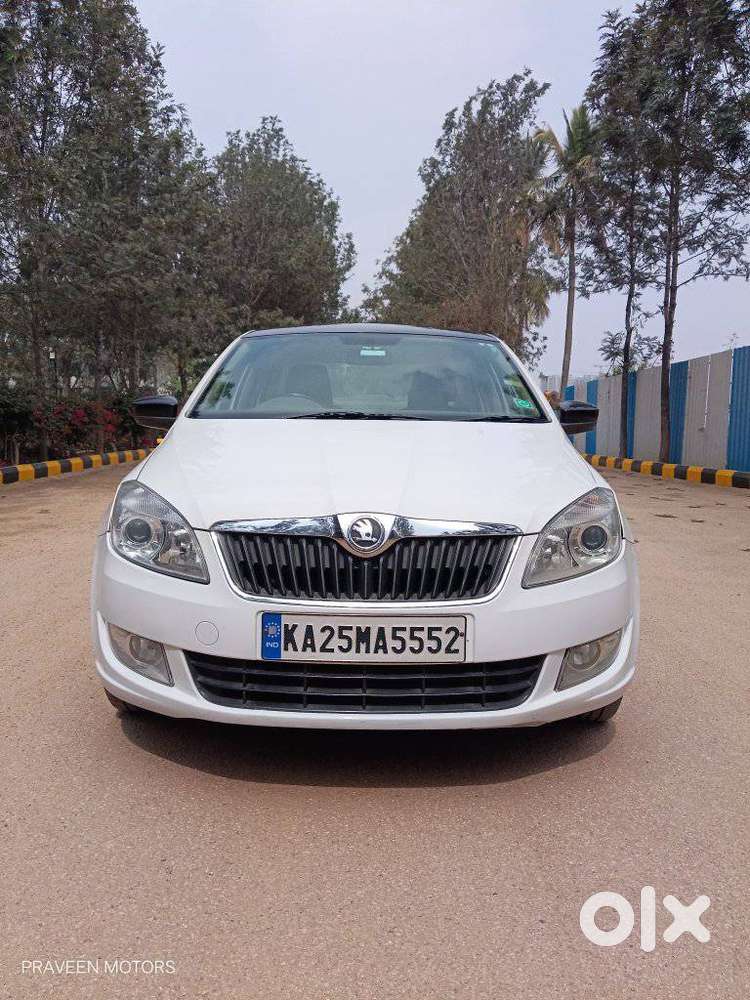 Skoda Rapid Elegance 1.6 Tdi Cr Manual, 2014, Diesel
