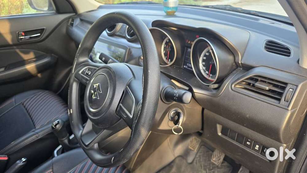 Maruti Suzuki Swift 2018 Vxi, 2023, Petrol
