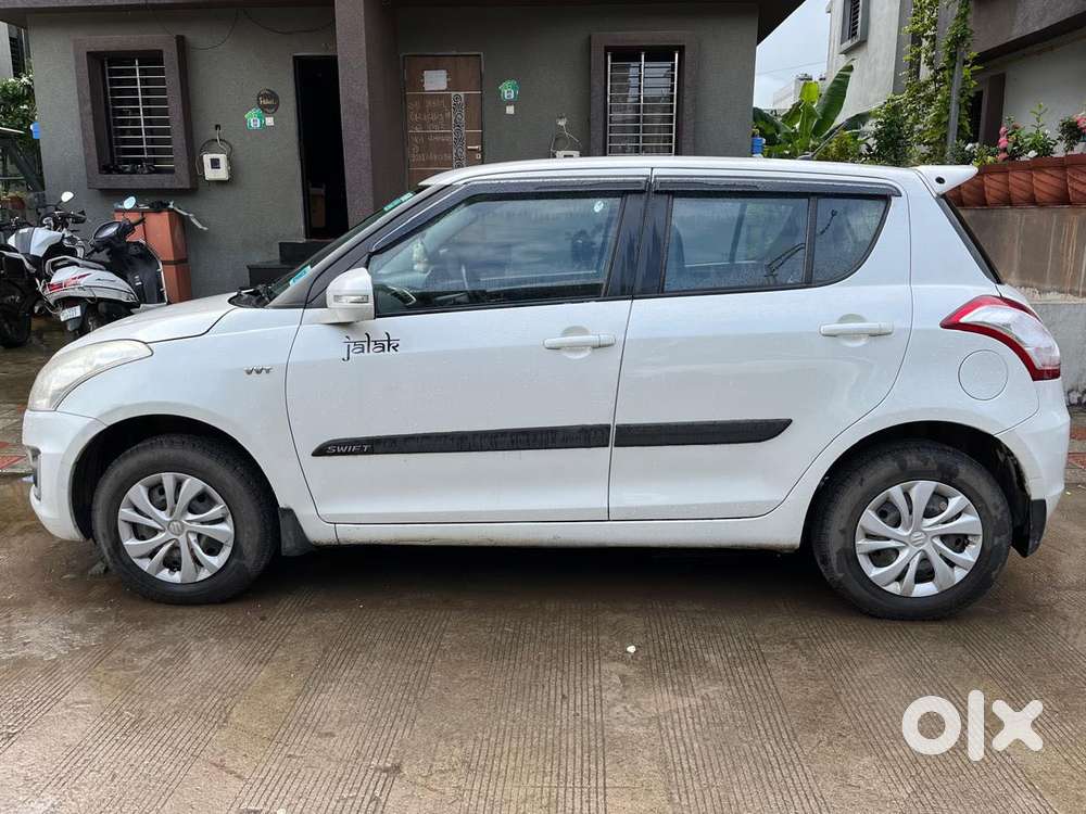 Maruti Suzuki Swift 1.2 Vxi (o), 2017, Petrol