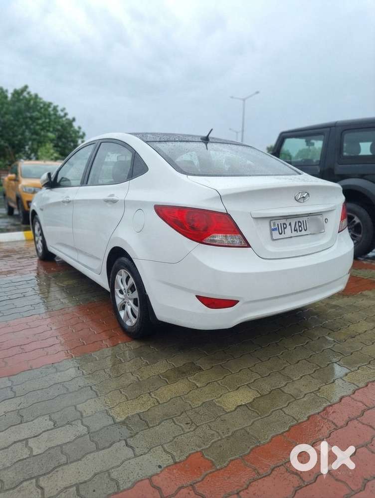 Hyundai Verna Sx 2012