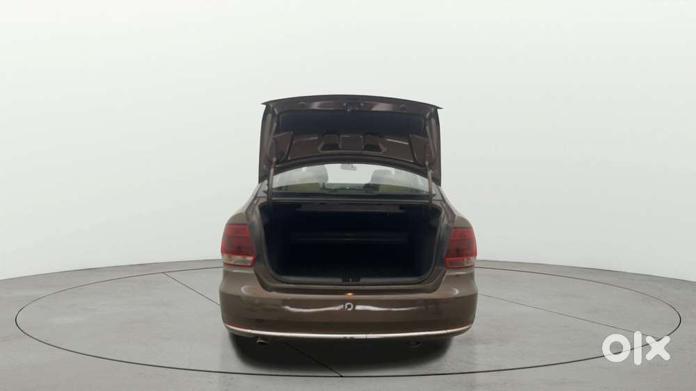 Volkswagen Vento 2010-2013 Petrol Highline At, 2016, Petrol