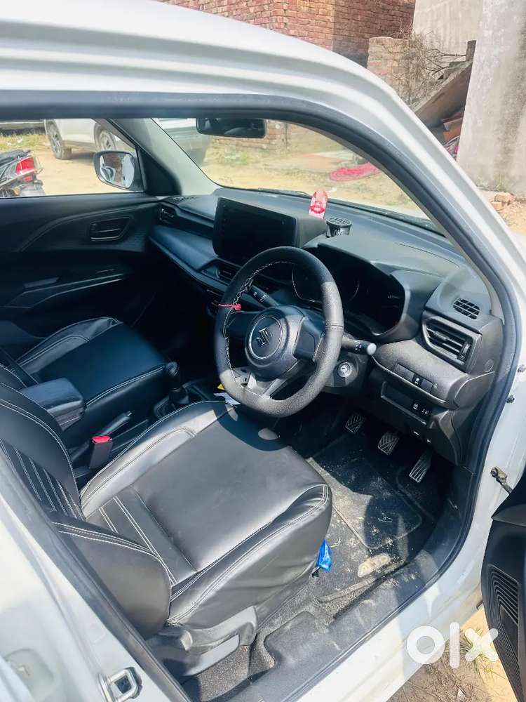Maruti Suzuki Swift Lxi 2024