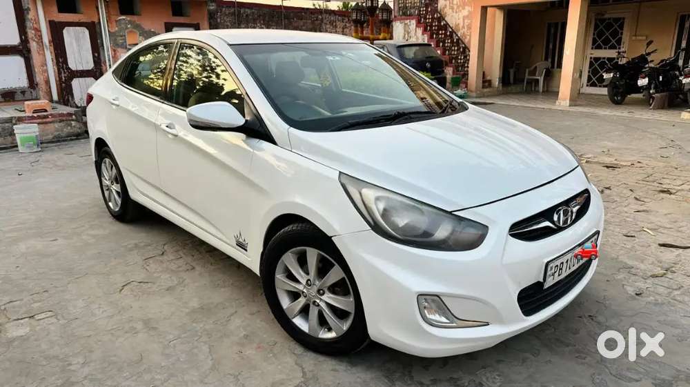 Verna Fludic 2011 Rc 12 Model, Both 2 Keys, 6 Gear Speed Engine