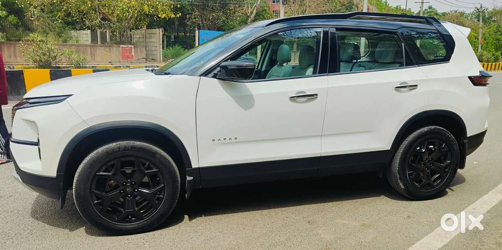 Tata Safari Adventure X Plus 7 Str At, 2025, Diesel