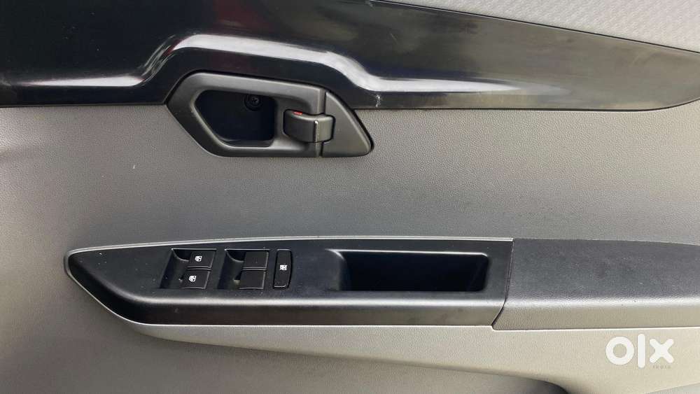 Mahindra Kuv100 Nxt 1.2 K4 Plus Petrol 6 Str, 2018, Petrol