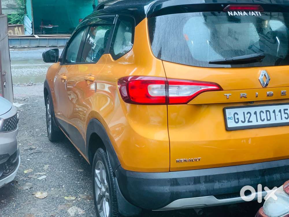 Renault Triber Rxz, 2023, Petrol