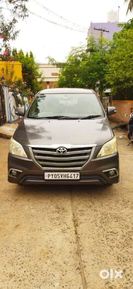 Toyota Innova Diesel 2012