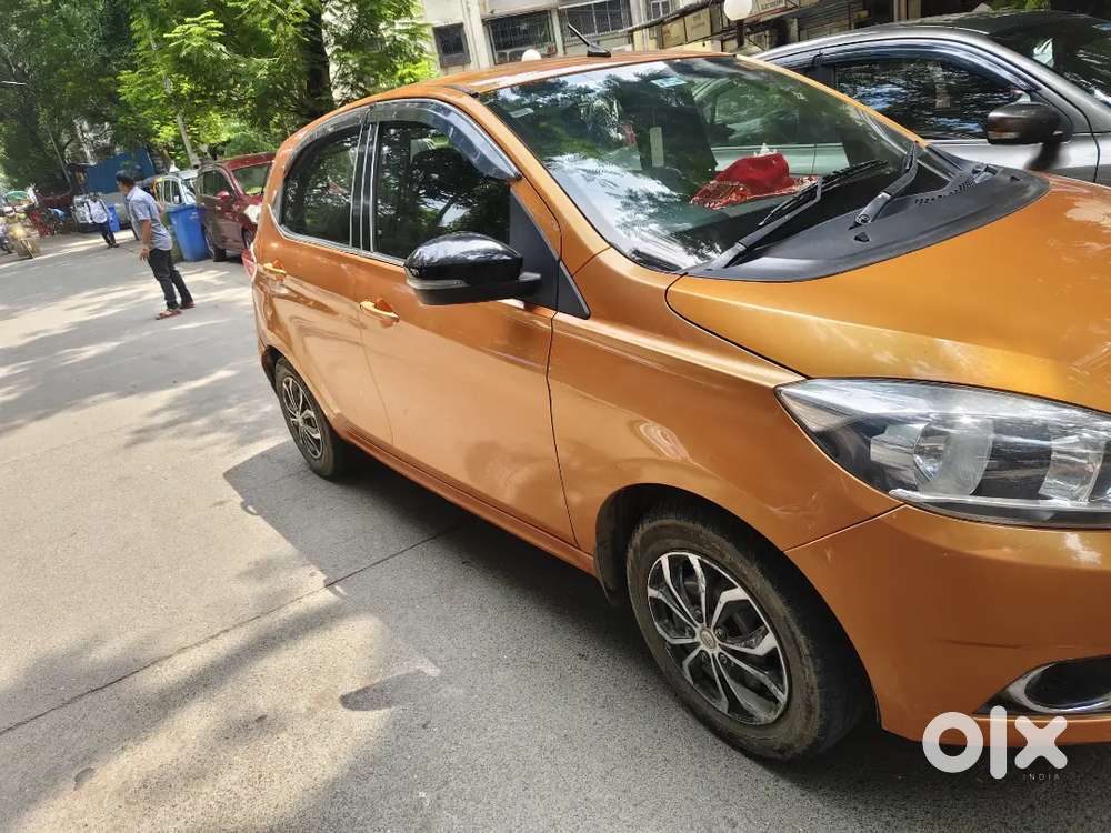 Tata Tiago Xe 2018