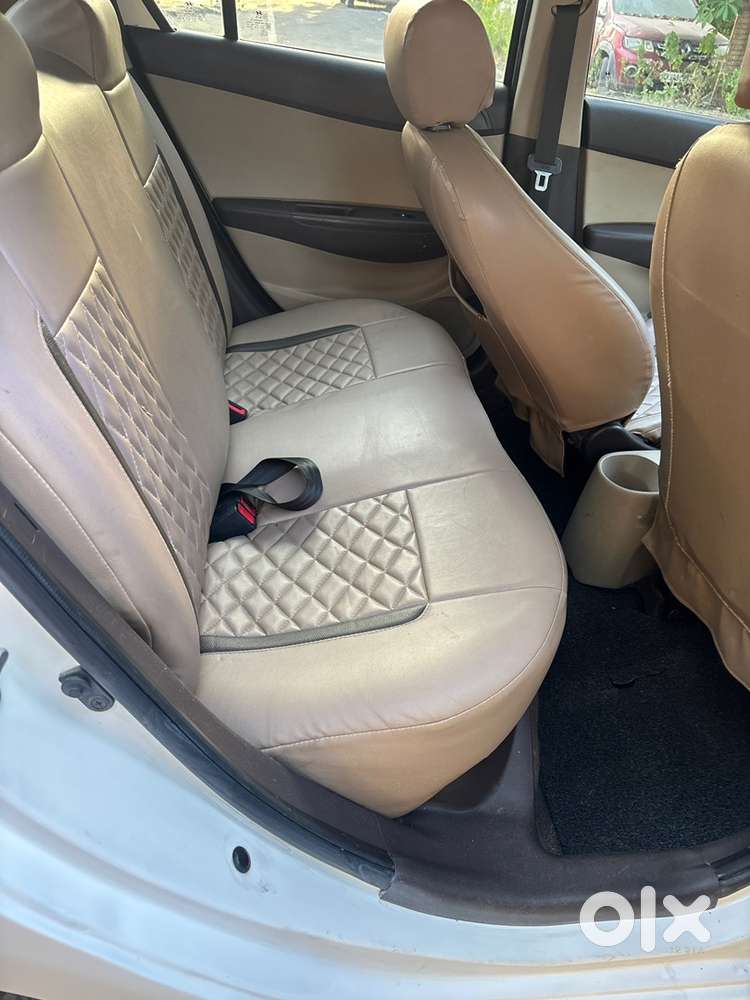 Hyundai I20 Magna 2010 Car