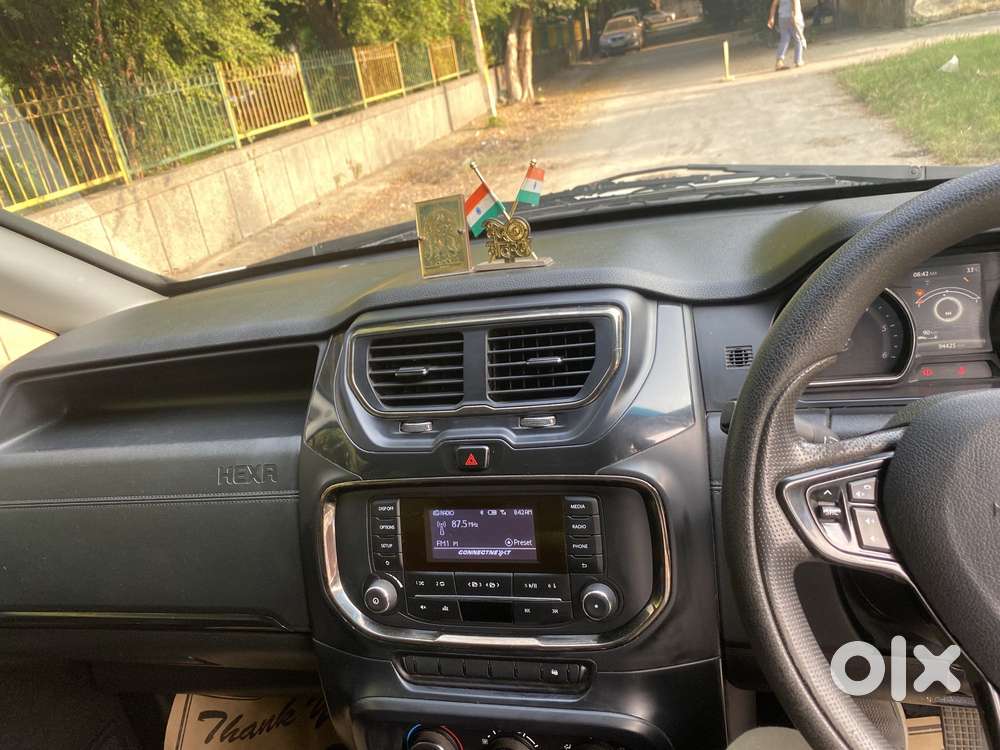 Tata Hexa 2.2 Xe 4x2 7 Str, 2017, Diesel