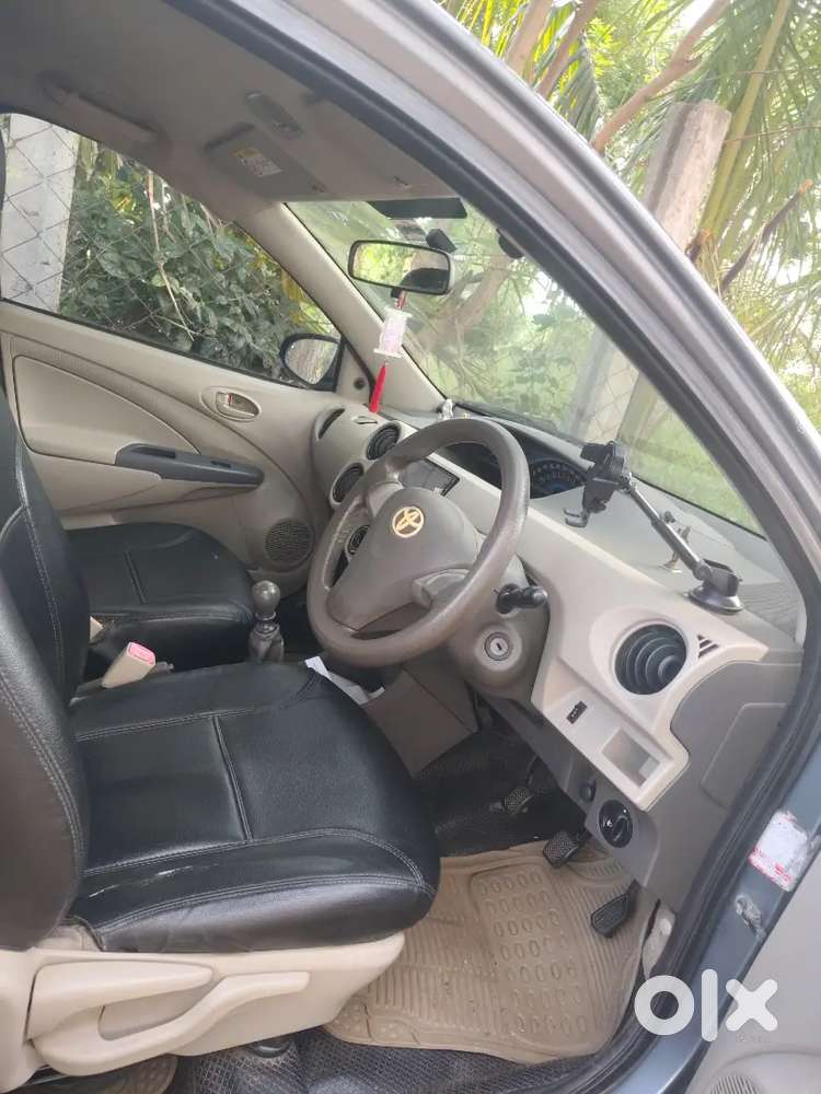 Toyota Etios Liva 2015