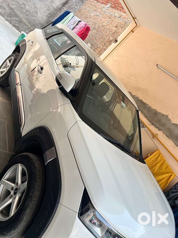 Pb-11brand New Car All Original With Service Record
