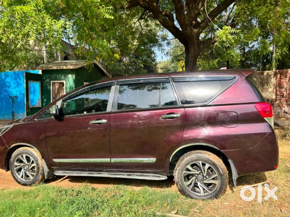 Toyota Innova Crysta 2.4 G Mt 7 Str, 2021, Diesel