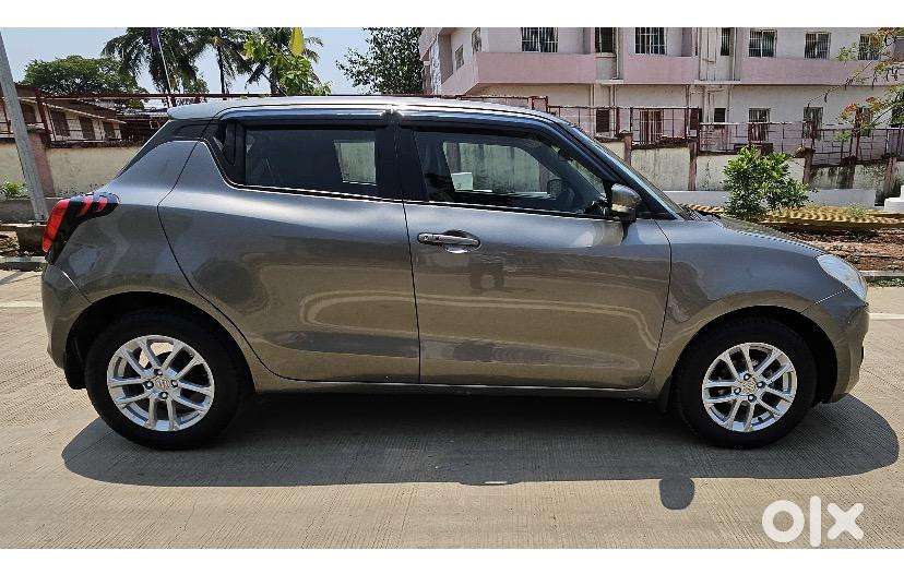 2 Key Good Condition