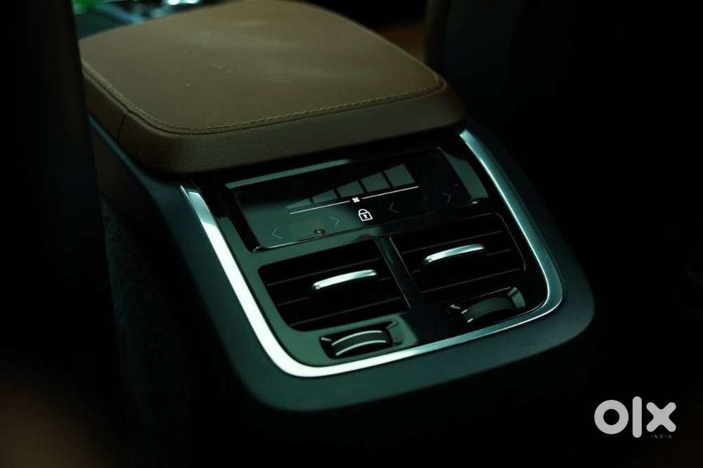 Volvo Xc90 B6 Ultimate, 2022, Petrol