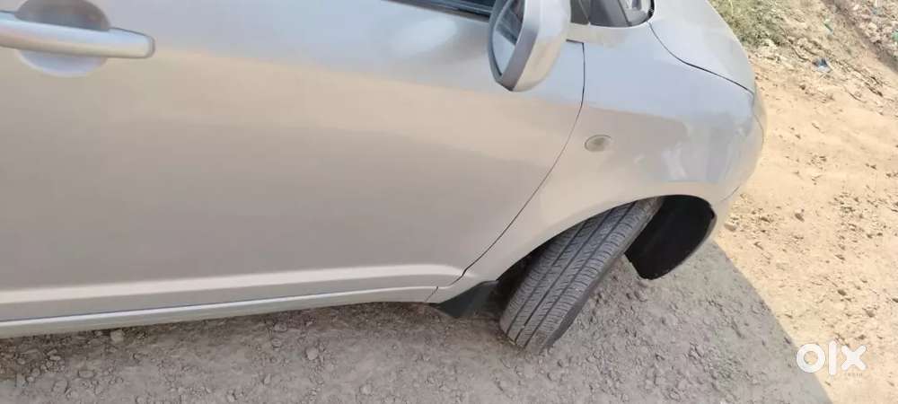 Swift Vdi 2009 Model Neat Condition Tyre Upto 75 Percent