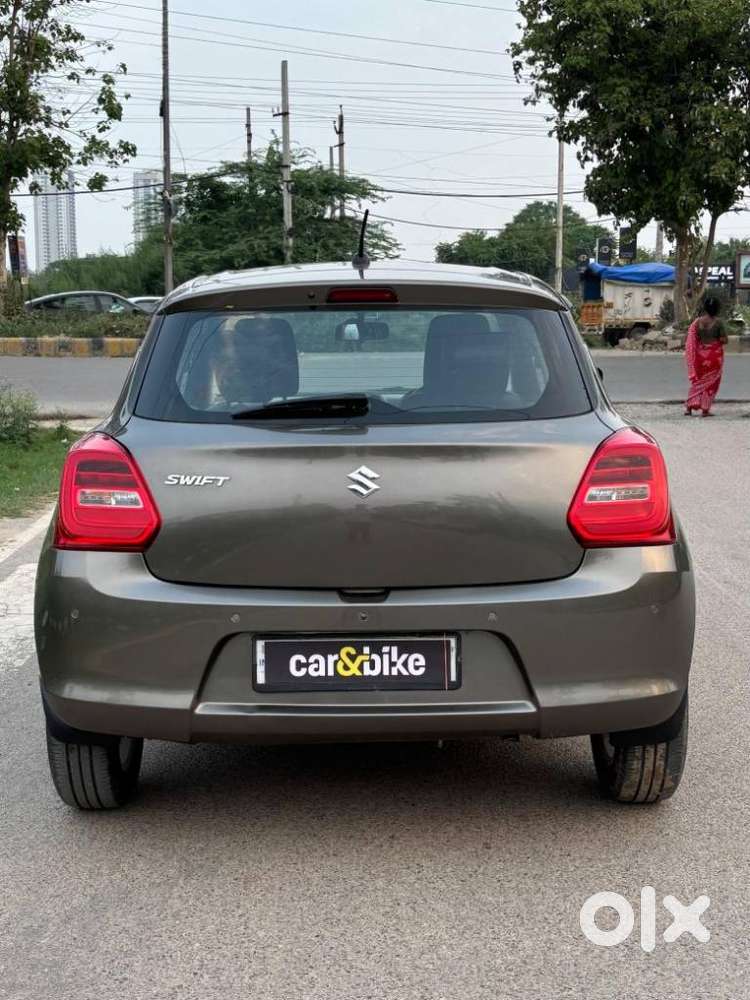 Maruti Suzuki Swift 1.3 Zxi, 2022, Petrol
