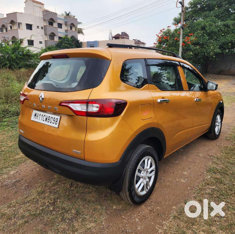 Renault Triber 1.0 Rxe, 2021, Petrol