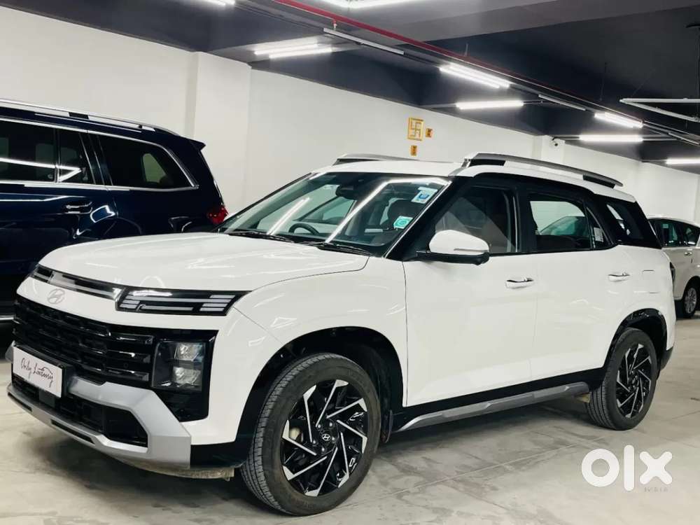 Hyundai Alcazar, 2025, Petrol