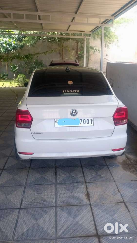 Volkswagen Ameo 2017 Petrol Well Maintained