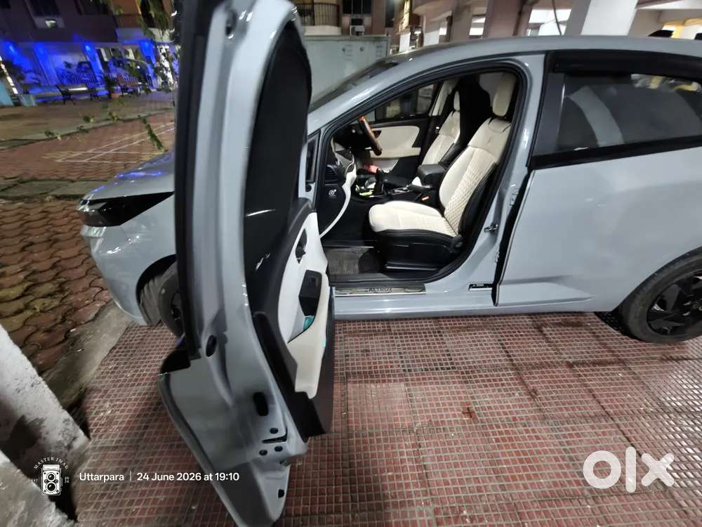 Tata Altroz Creative S 2025