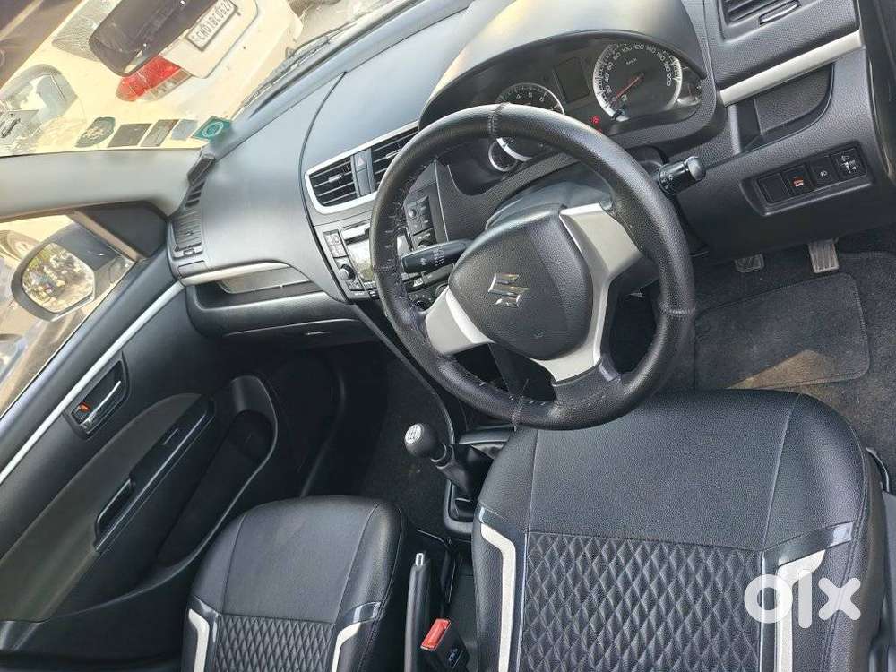Maruti Suzuki Swift Vxi + Manual, 2015, Petrol